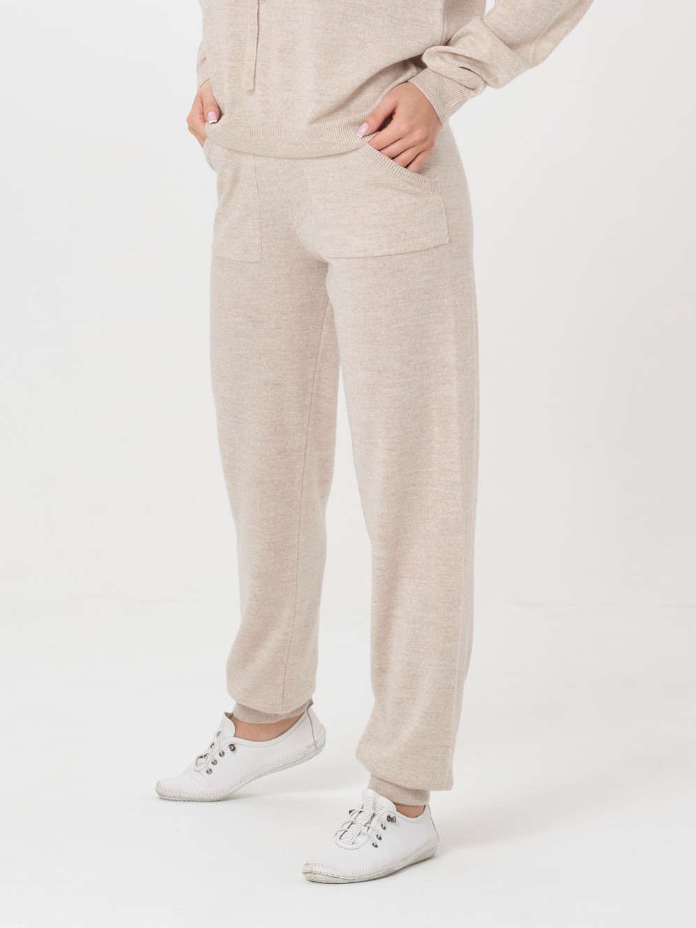 Pants Beige1 Knittons Jogger Pants Beige